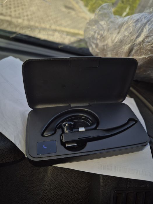 Casca Bluetooth aproape noua