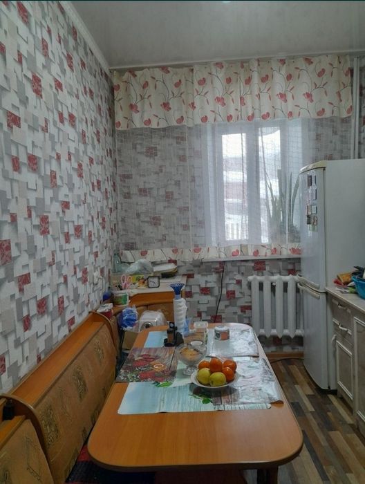 Продам квартиру 4 комнаты