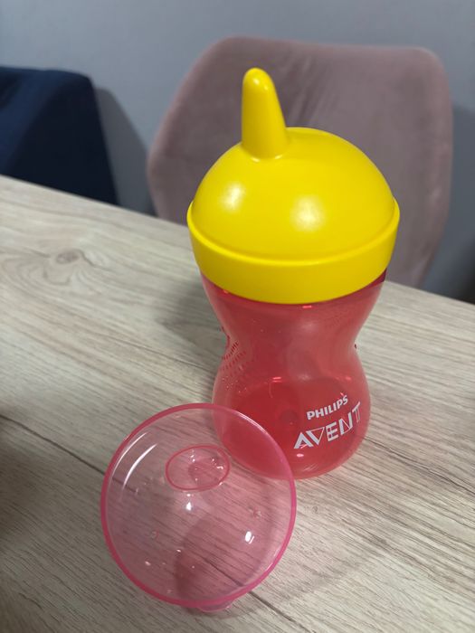 Чисто ново шише Philips Avent  12+