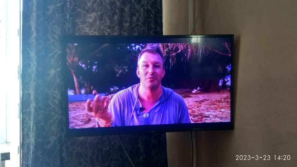 Смарт ТВ LG 43UH651V