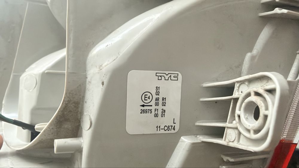 Stop stanga spate lampa Skoda Octavia 3