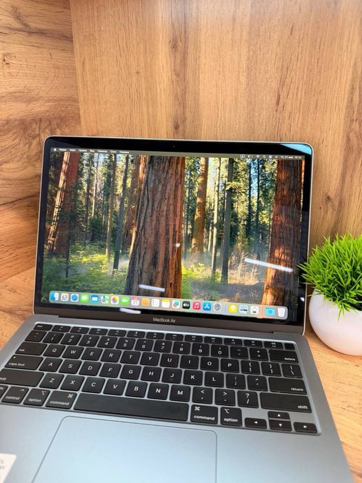 MacBook Air 13” M1 2020