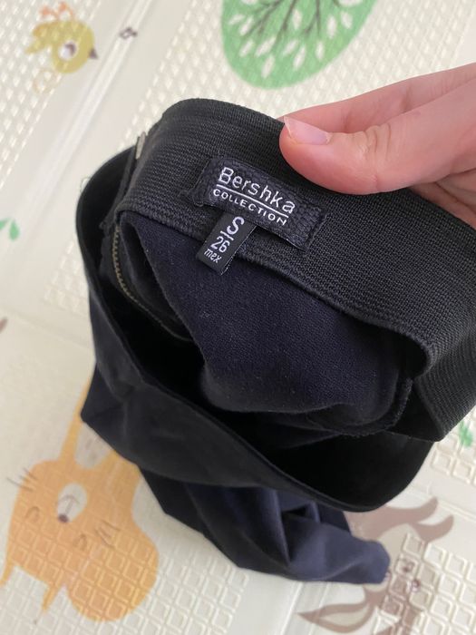 Fusta conica elastica Bershka