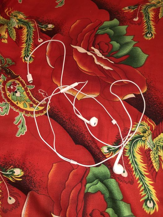 Наушники айфон Lightning EarPods