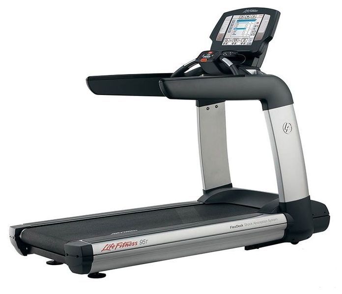 Бягаща пътека Life Fitness 95T Engage