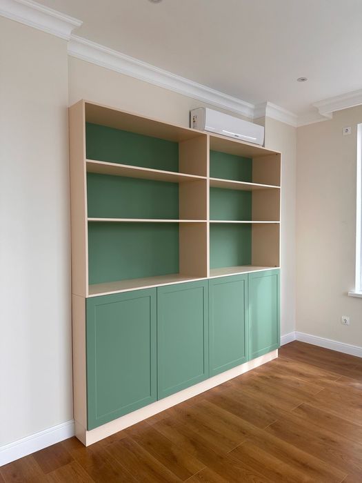 Шкаф книжный новый