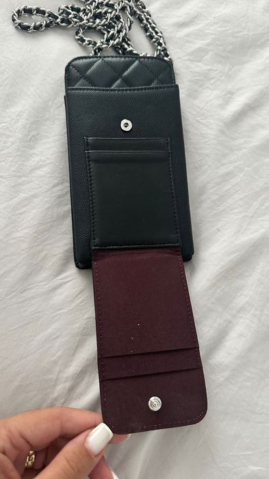 Geanta pentru telefon Chanel