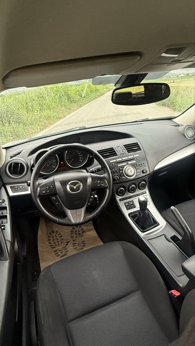 * Mazda 3 * 2011 * Euro 5 *1.6D *  Buy-Back *