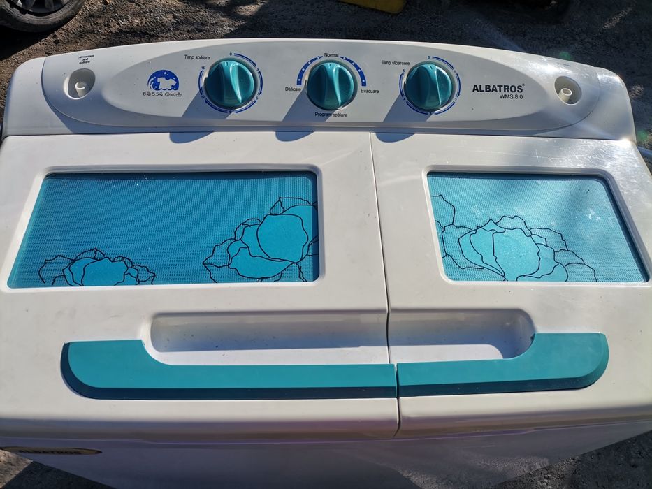 Mașina de spălat rufe semi-automata ALBATROS  cu storcator perfect fun