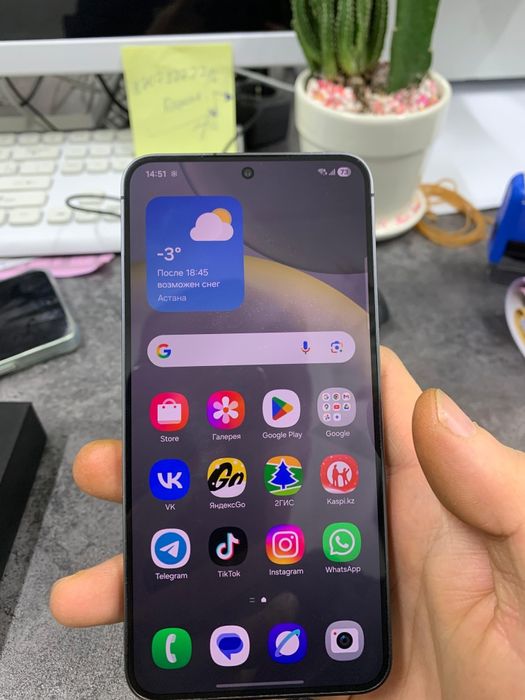 Самсунг с24 256гб