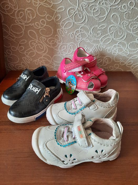 Новая обувь на девочку