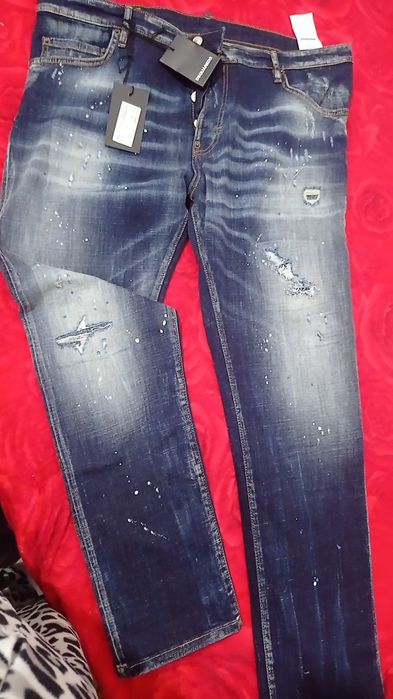 Blugi dsquared2 bărbați