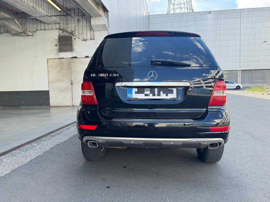 MERCEDES-BENZ ML-Class 0 — imagine 5