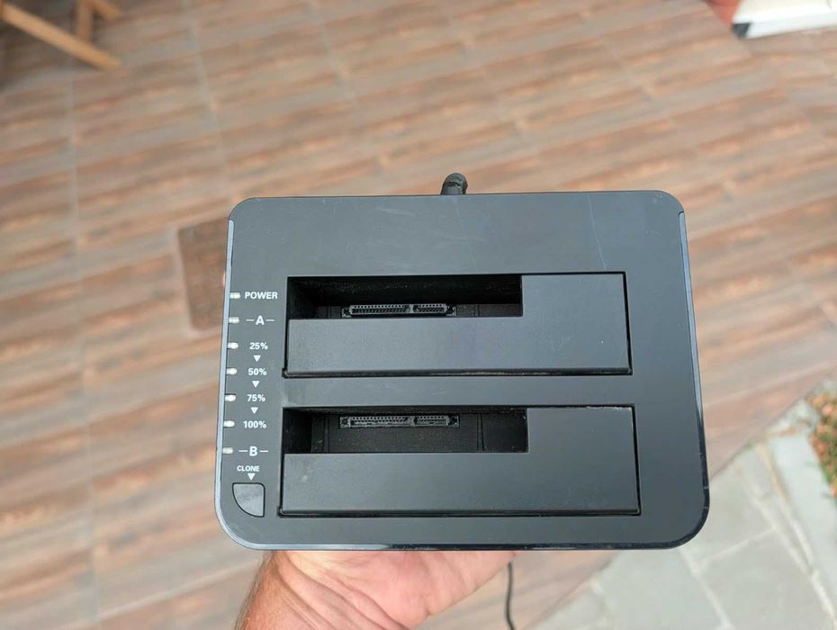 Docking station Digitus pentru 2 HDD/SSD SATA, cu funcție de clonare