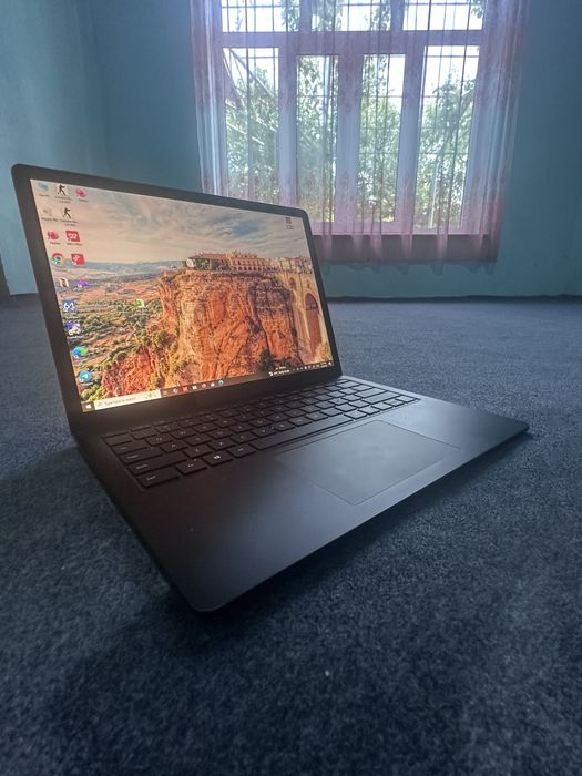 Noutbuk Microsoft Laptop 3