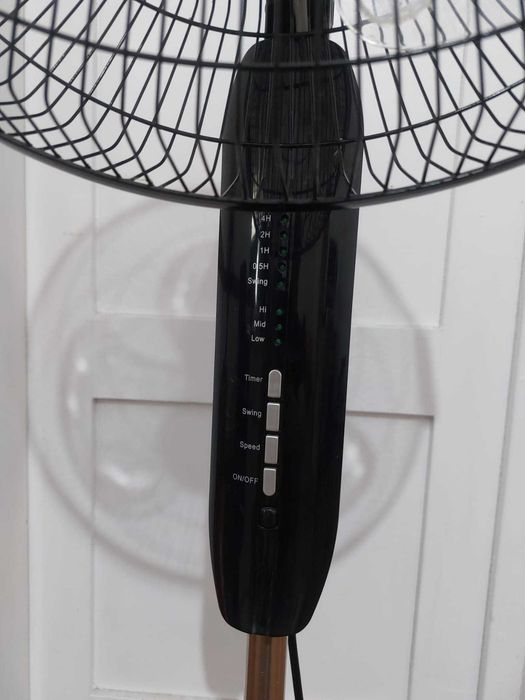 Ventilator cu picior Star-Light FTBB-60W, 60W, 40 cm diametru, Telecomanda, Timer, Negru