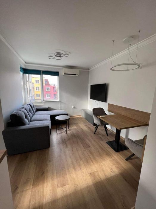 Дава се под наем Двустаен апартамент в Пловдив, Каменица 1 - 55 кв.м за 448.8 € - Снимка #2