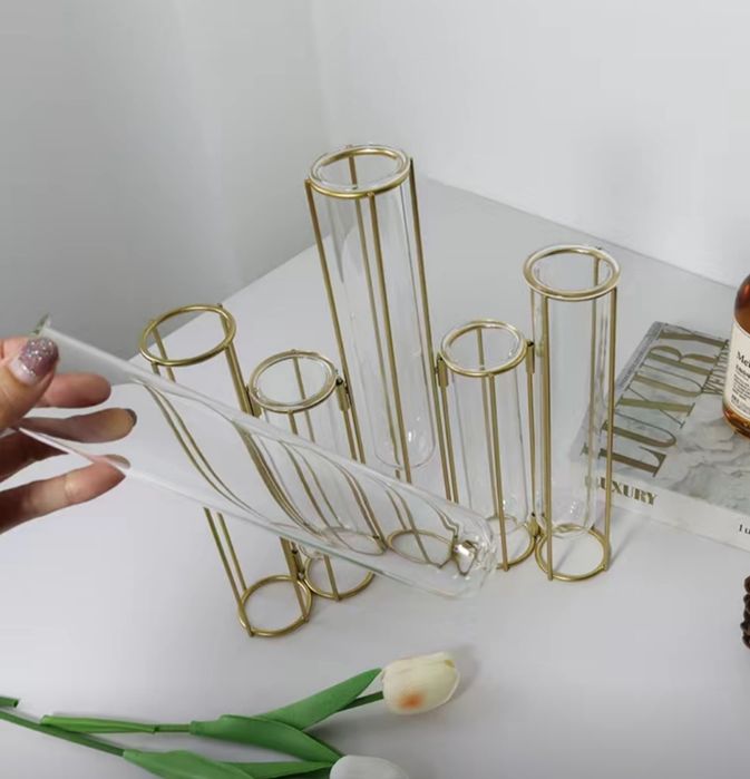 Ваза декоративная