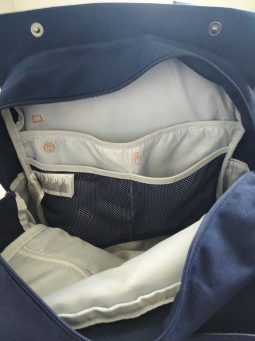Vând rucsac Adidas