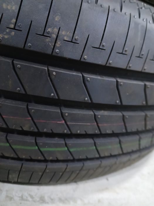 245/45/19 R Привозные шины