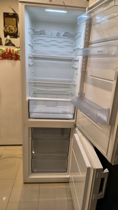 Combina frigorifică