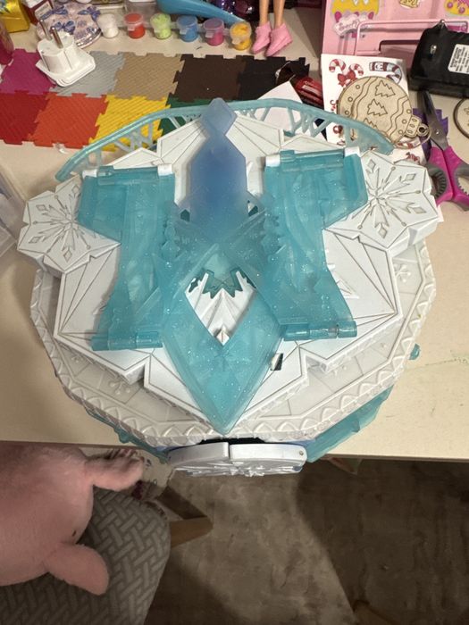 Ледяной замок Эльзы