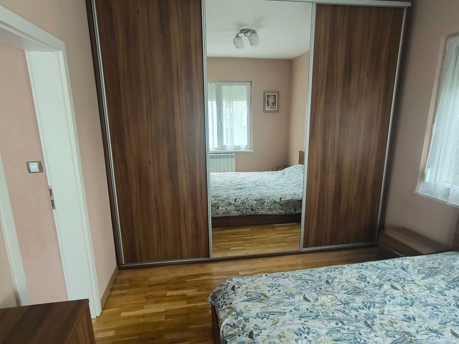 Голям гардероб с плъзгане