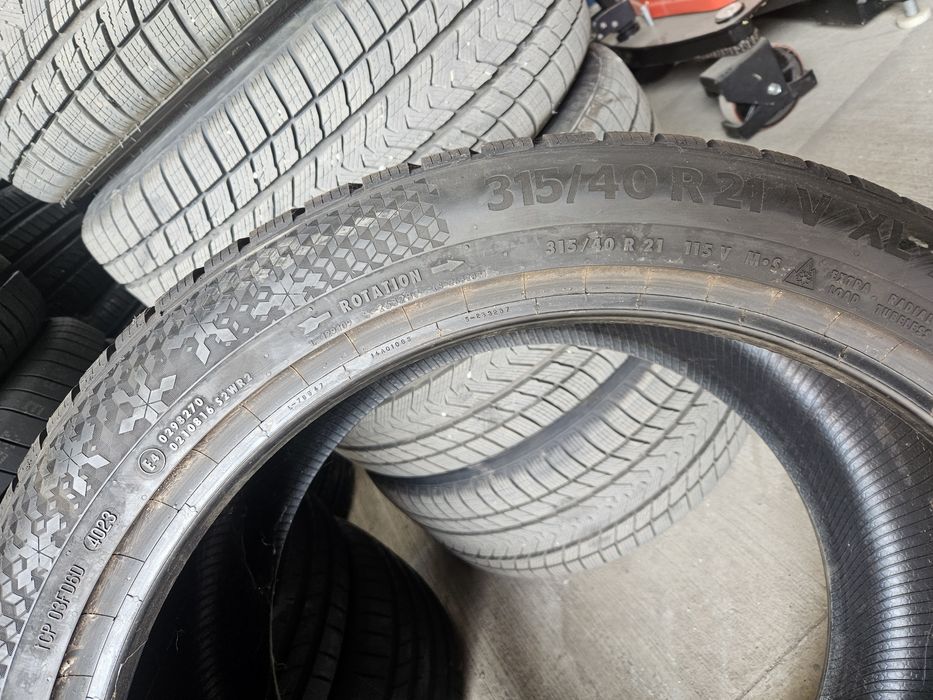 315/40R21 Continental