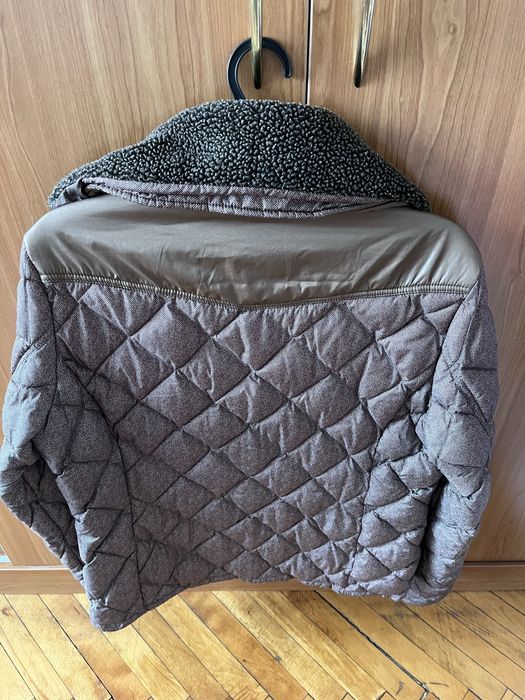 Продава се яке като ново е!