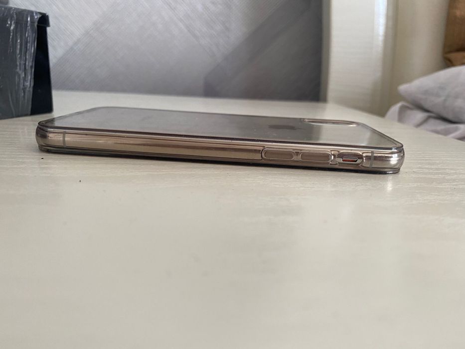 Продам iphone X 64 gb