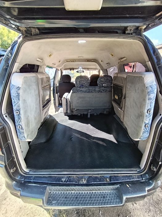 Продам Митсубиси делика