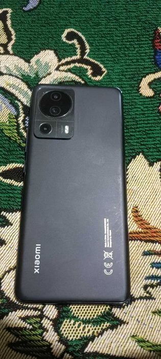 Xiomi 13 lite 8+5gb ram  256 gb doimiy hotira