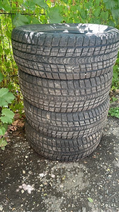 Продам зимние шины
