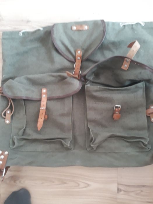 Туристическа раница