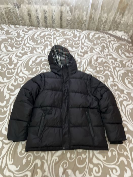 Продам куртку burberry новая