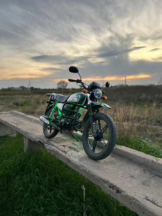Продам Рейсер с документами