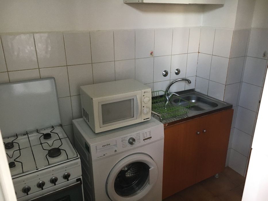 Proprietar închiriez garsoniera metrou Lujerului- București, sector 6 DOAR PT STUDENȚI