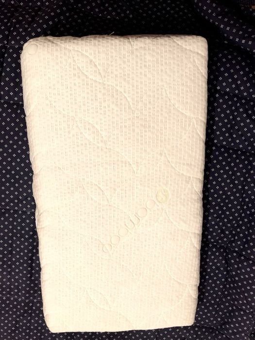 Матрас из латекса для манежа колыбели