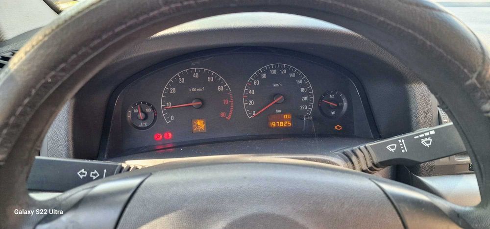 OPEL Vectra 2003 — imagine 2