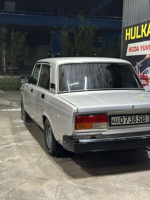 Vaz 2107_  ijektor prapan,  qolgan malumotla telda.