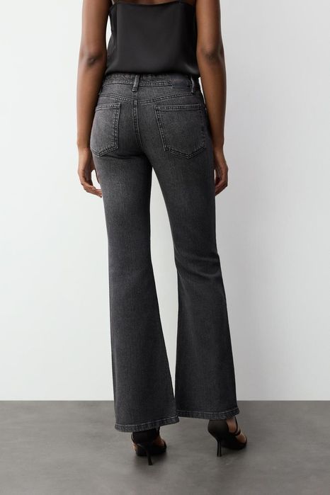 Blugi evazati Lefties