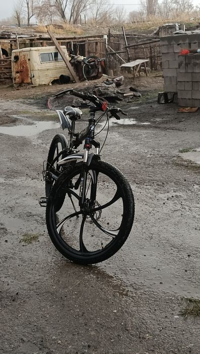 BMW X6 велосипед 2021