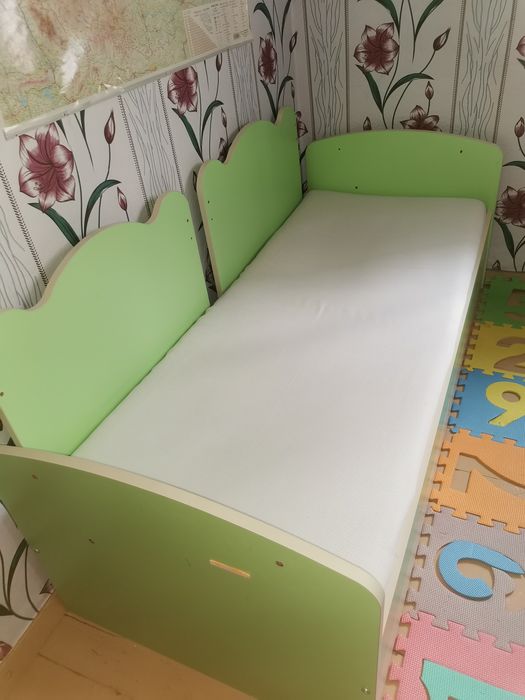 Детско легло 185х70