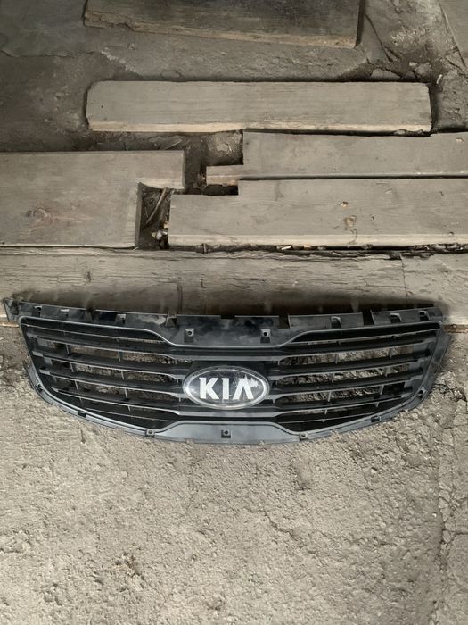 Kia sportage решетка