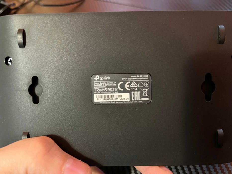 Switch TP-link TL-SG1008D