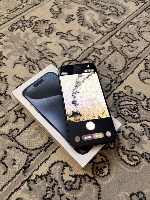 Iphone 15pro акб100%