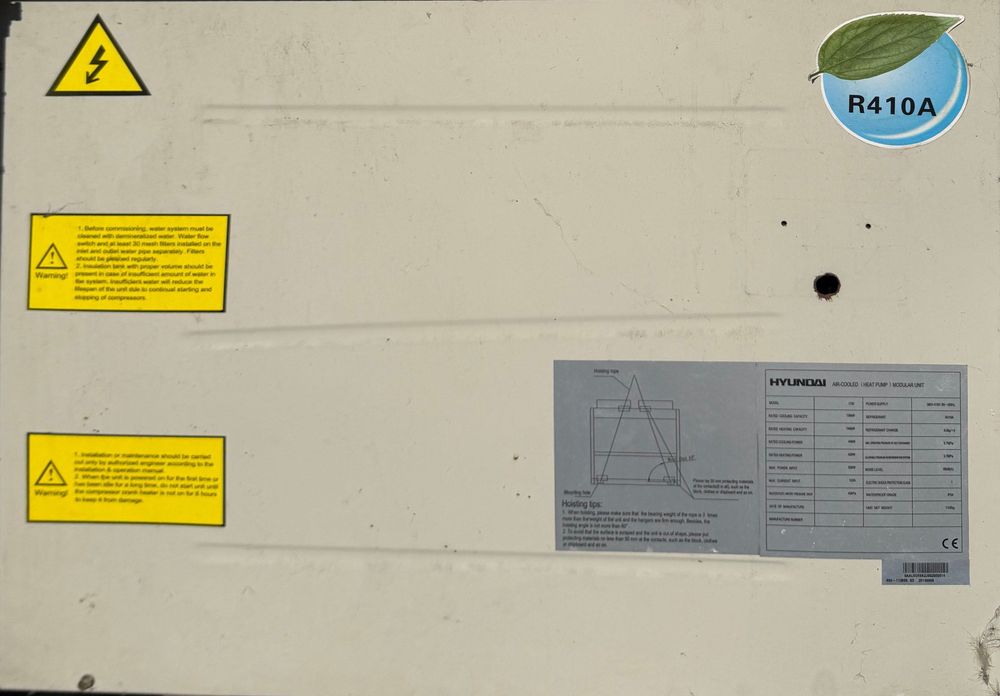 Chiller apa-aer HYUNDAI - i130 - 130 kW - DEFECT !