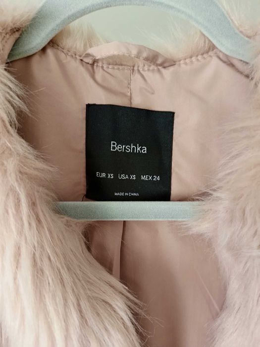 Vestă blană Bershka măr. xs