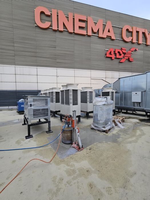 Gaura hota gaura centrala carota carotare gaura de carota