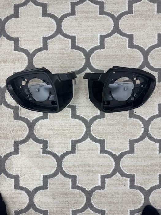 Корпуса от зеркал BMX X6